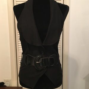 Halter vest